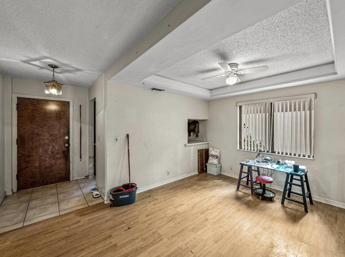 Block Lakeland Flip EquityPro